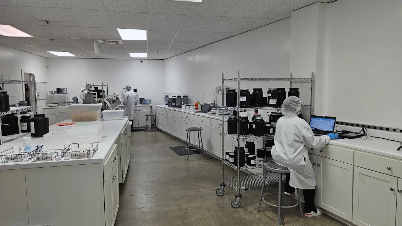 Compliance at scale. How Nutracap standardized training across 100,000 sq ft of manufacturing.