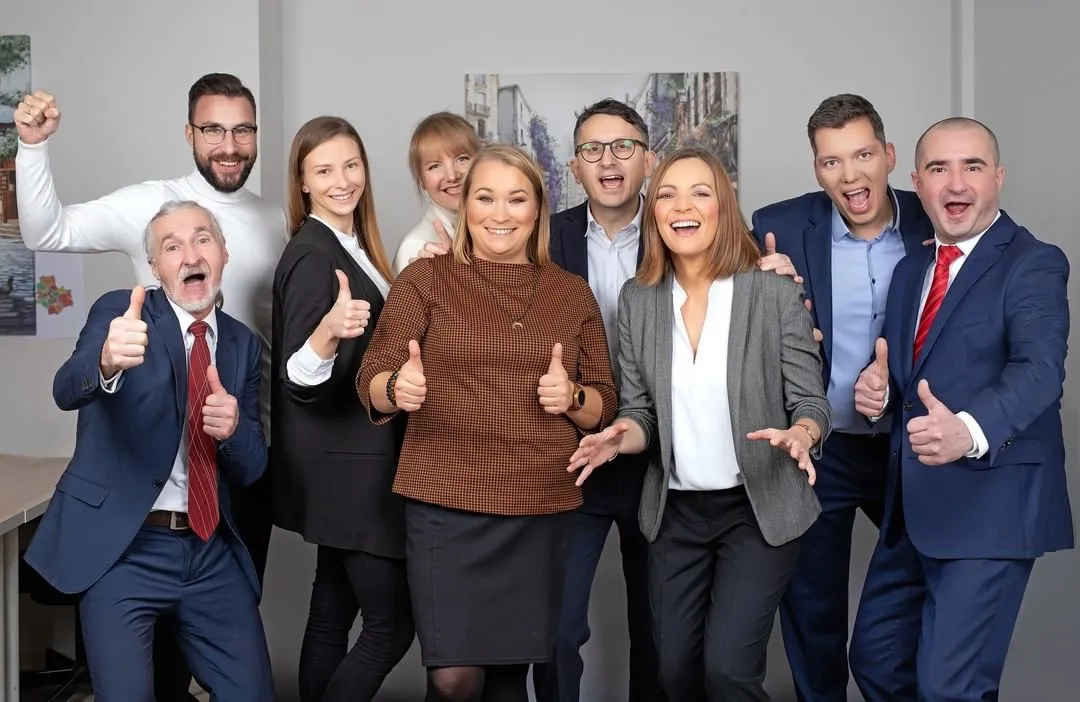 85% referral rate. How Wilson's scales agent training across 4 Polish cities.